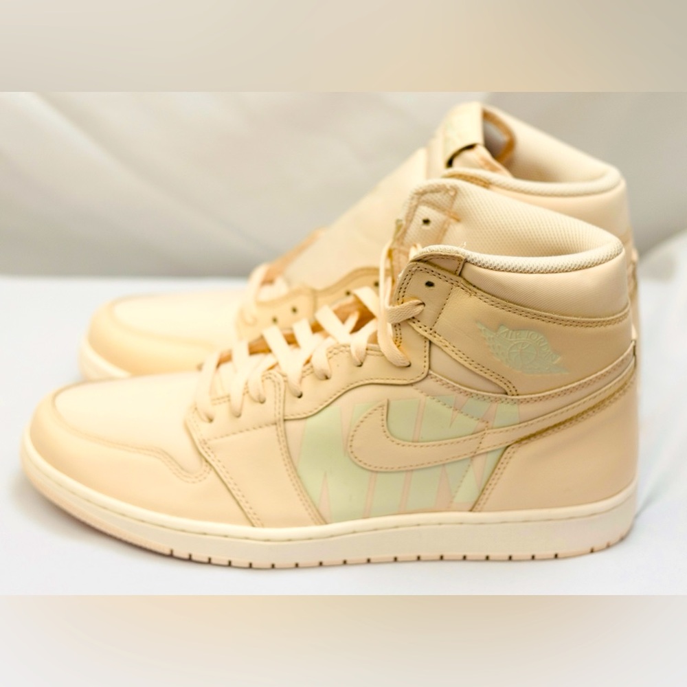 AIR JORDAN 1 RETRO HIGH OG - SIZE 13
